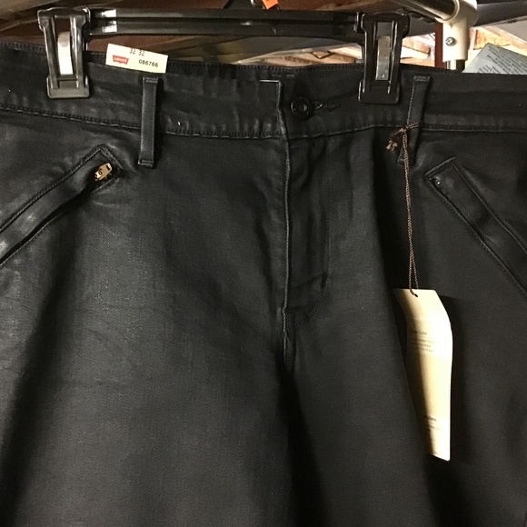 BNWT LEVIS black jeans - Picture 1 of 7